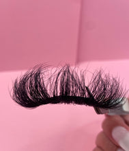 Load image into Gallery viewer, DOLLY
